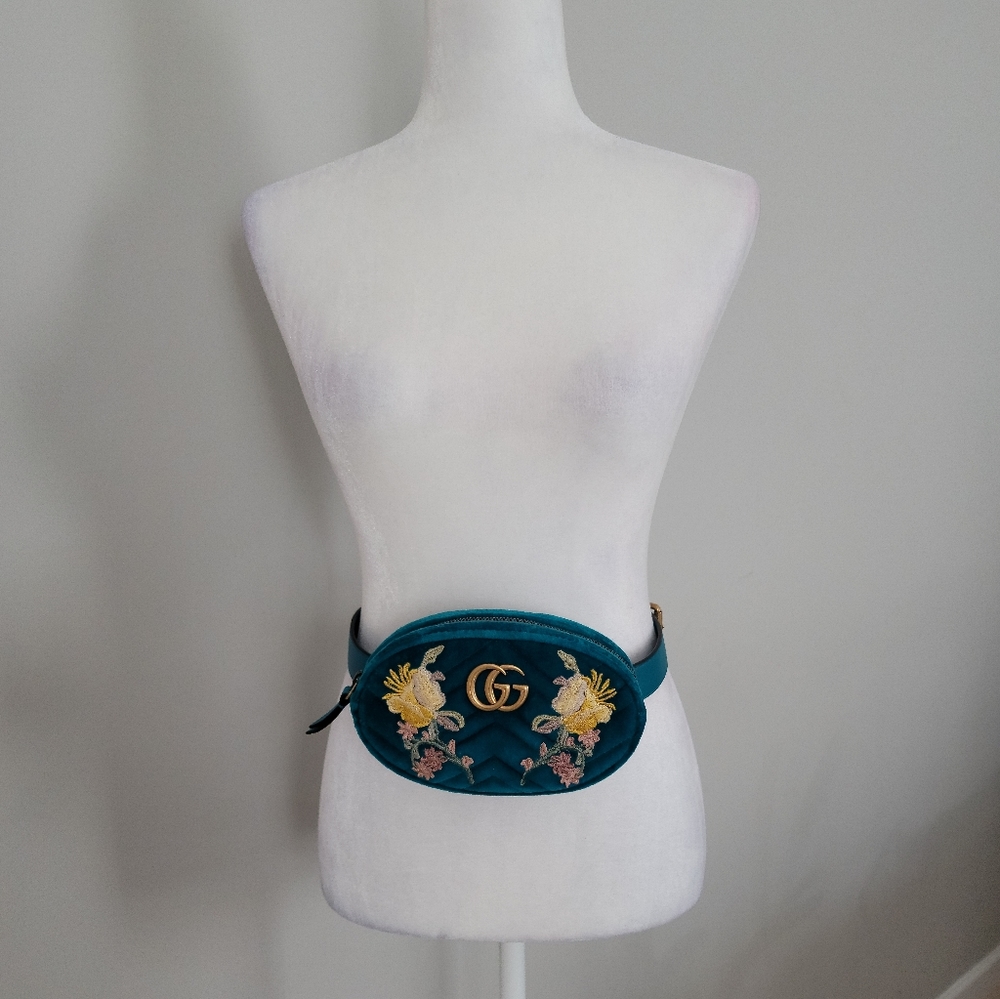 💥SOLD💥NEW GUCCI MARMONT EMBROIDERED BUM BAG - Picture 3 of 10